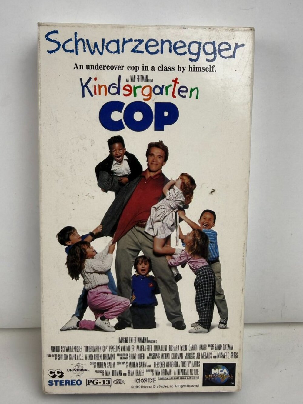 Kindergarten Cop VHS 1991 Arnold Schwarzenegger MCA Universal PG-13 Movie Tape